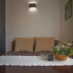 Melita 招待所
